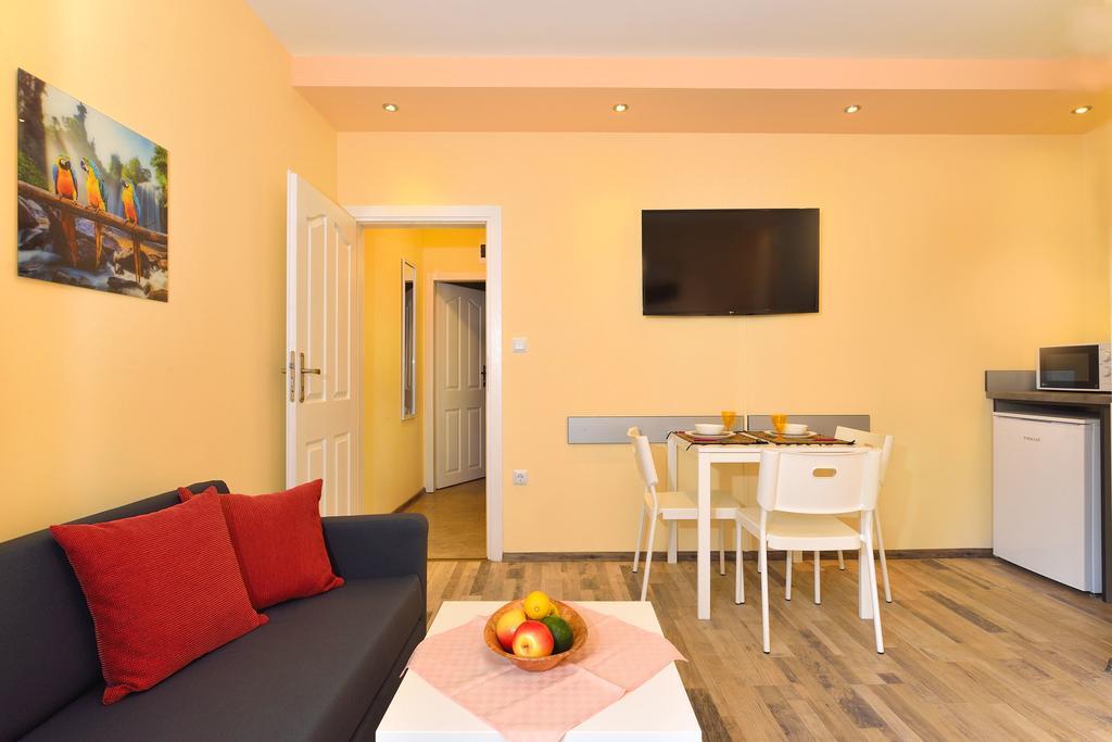 Central Studio #3 Burgas Exterior foto